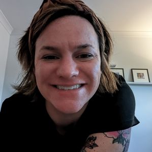 Meet your Posher, Sara